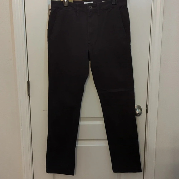 Goodfellow & Co men's Slim Chino brown pants - Picture 3 of 11